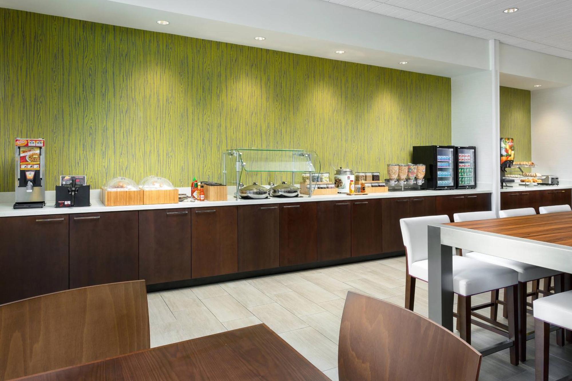 Springhill By Marriott Mission Valley Hotel